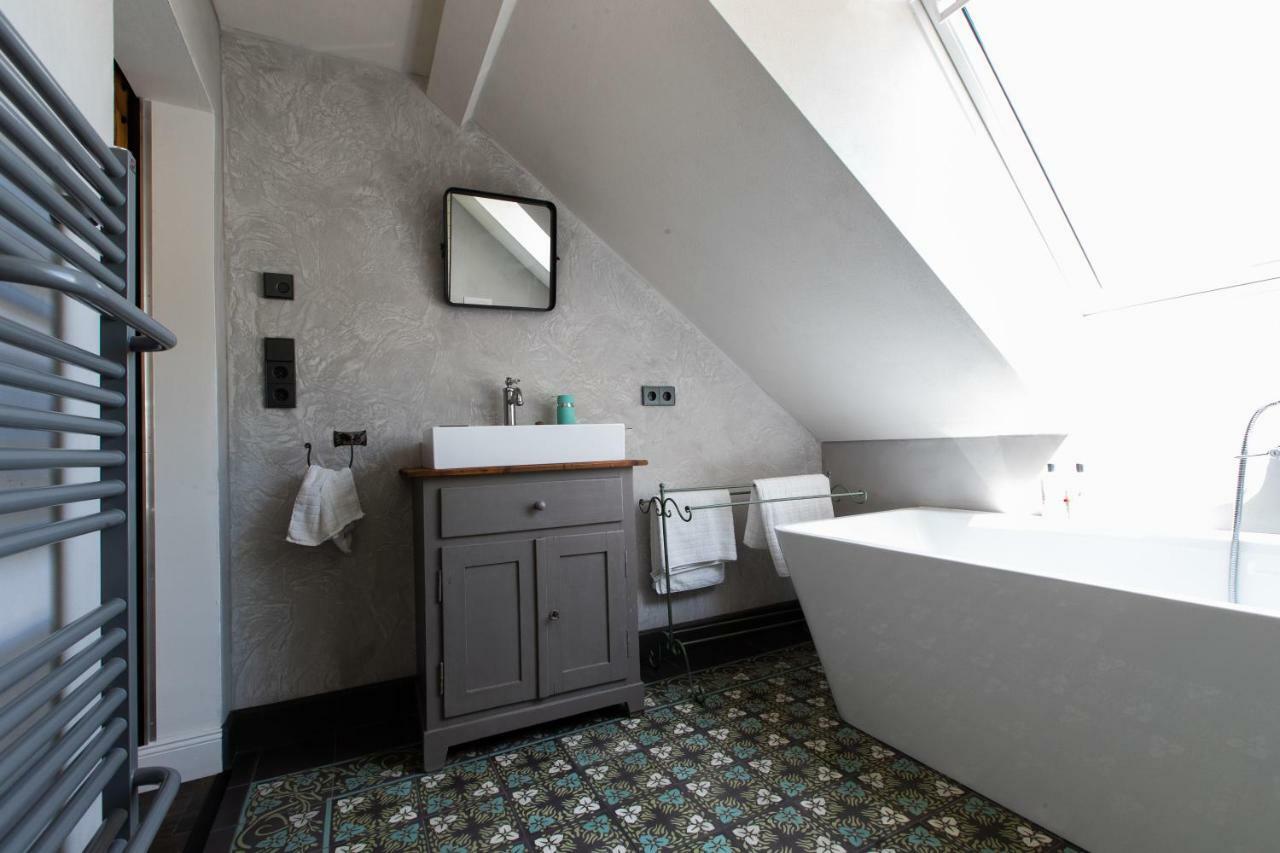 Vintage Meets Moderne Apartment *